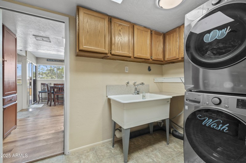 14-Laundry Room