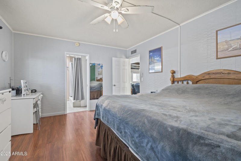16-Primary Bedroom