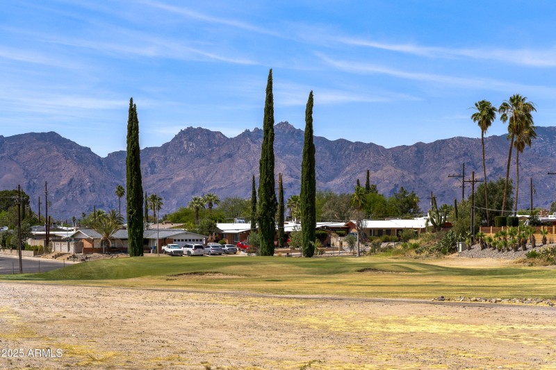 34-Golf Course