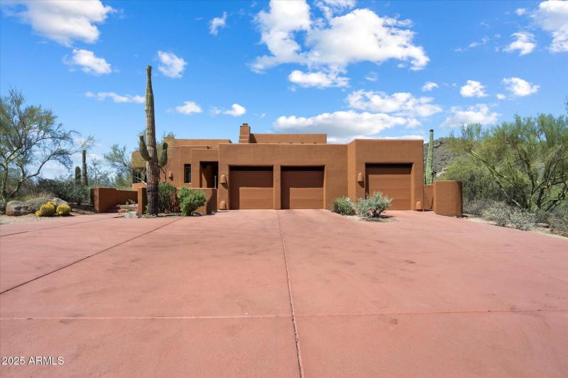 44-7728 E. Mary Sharon Dr