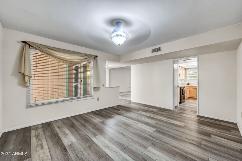 Dining or Flex rm - 103rd