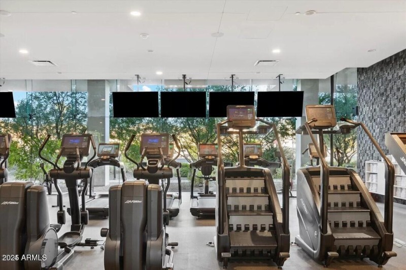Gym 1
