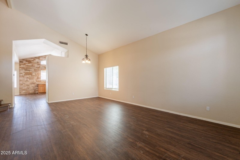 5-web-or-mls-Madison-5