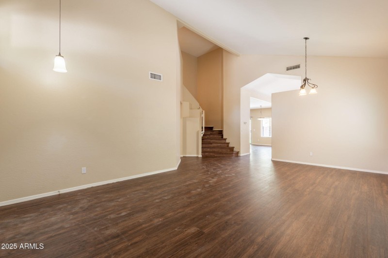 8-web-or-mls-Madison-8