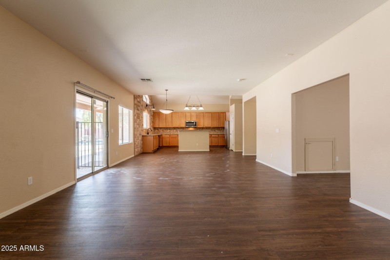 20-web-or-mls-Madison-20