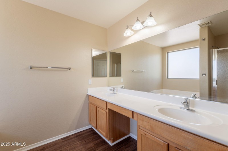 32-web-or-mls-Madison-32