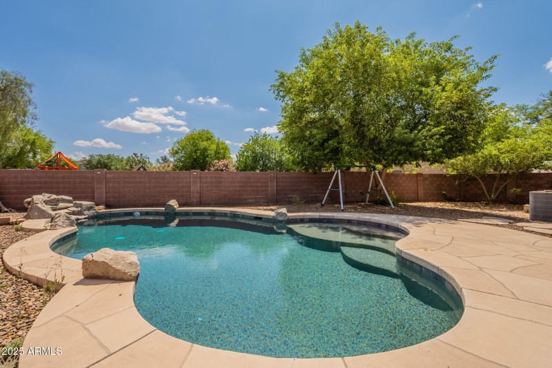 51-web-or-mls-Madison-51