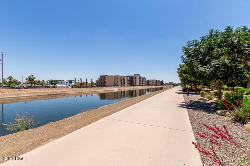 30 - Woodmere 4803
