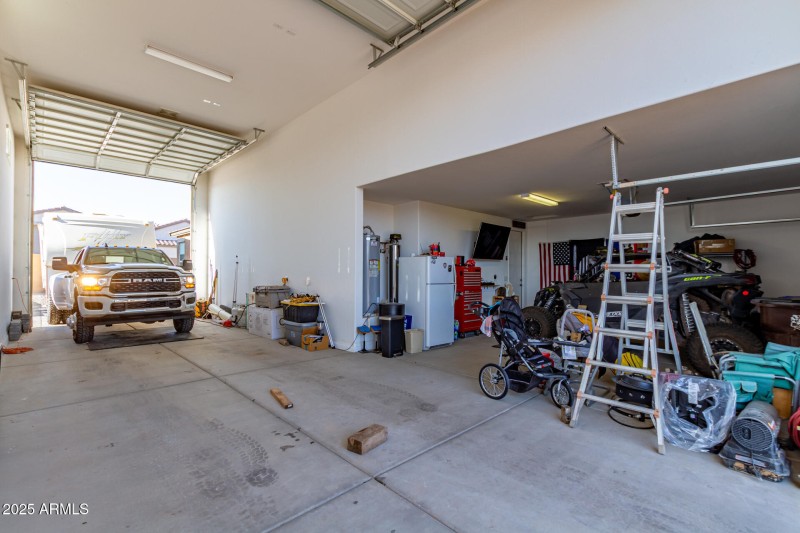 RV Garage Side