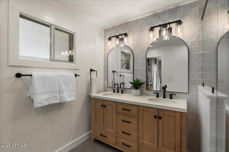 34-Primary bathroom