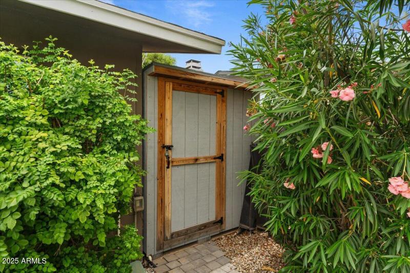 53-Shed