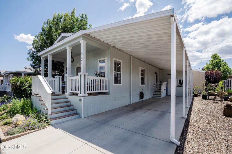 Carport