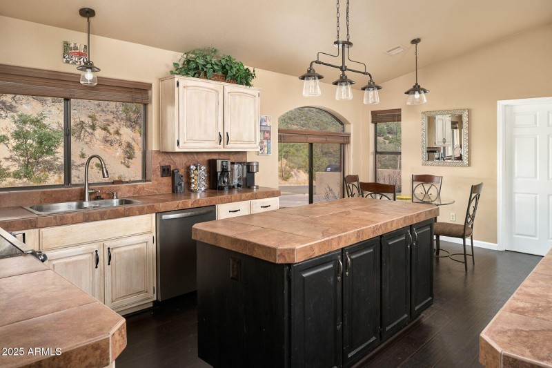 Kitchen Island