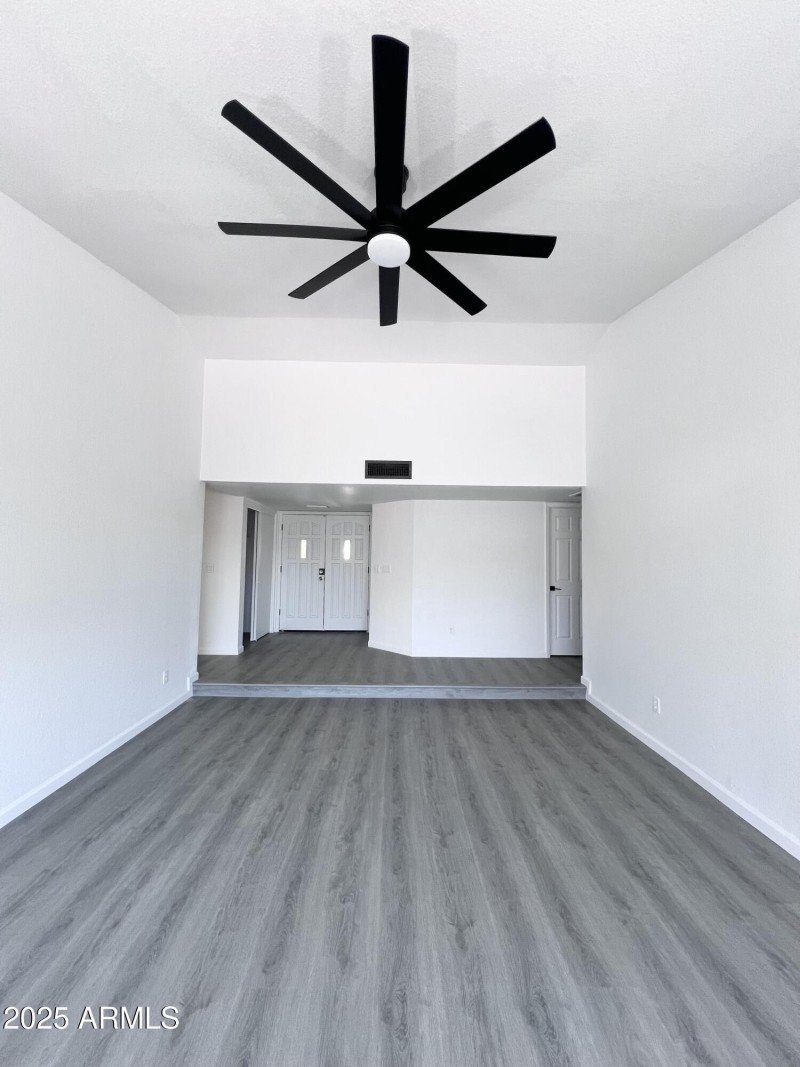 Living Room Pic1