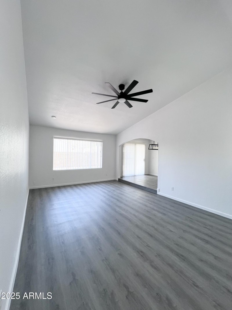 Living Room Pic2