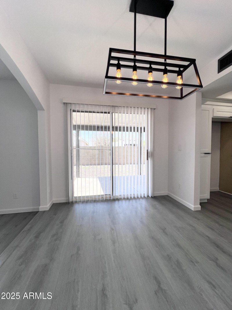Dining Room Pic3