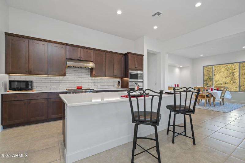 13-Kitchen