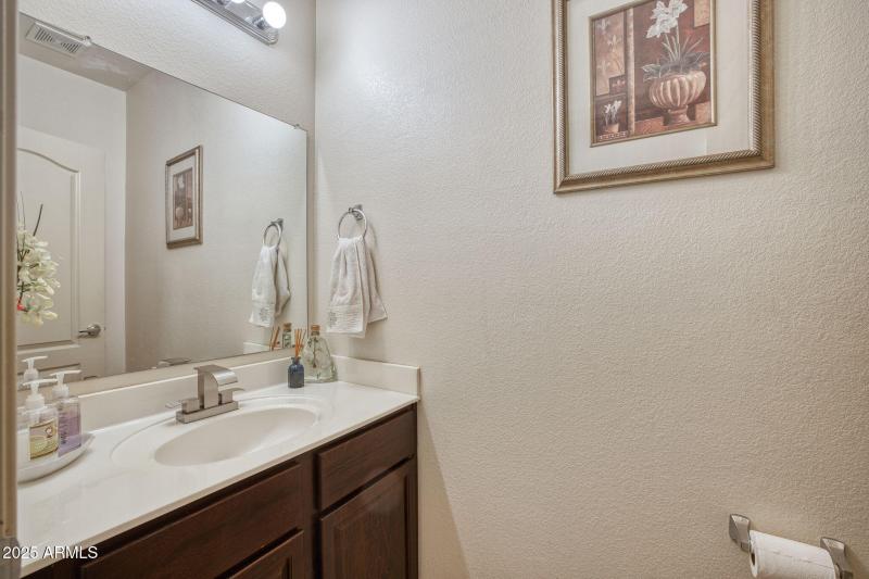 17150 N 23rd St 125 Phoenix - 245