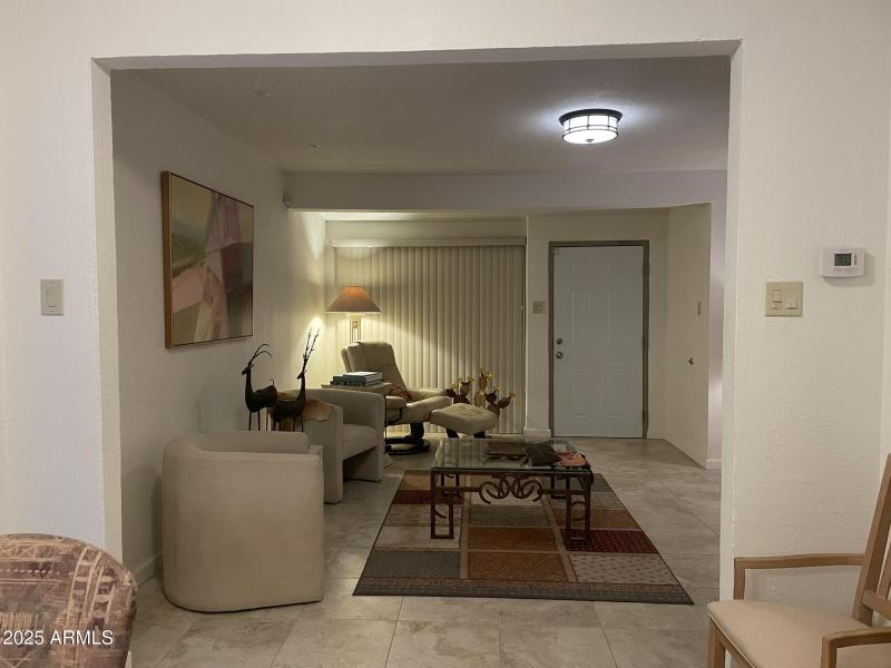 3709FA33-D8A8-4E9B-AE5A-F817A96A67AF