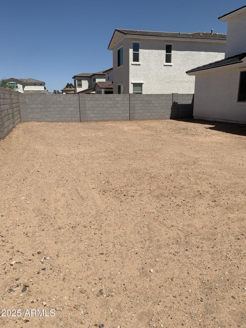 Mar Lot 5 - Backyard