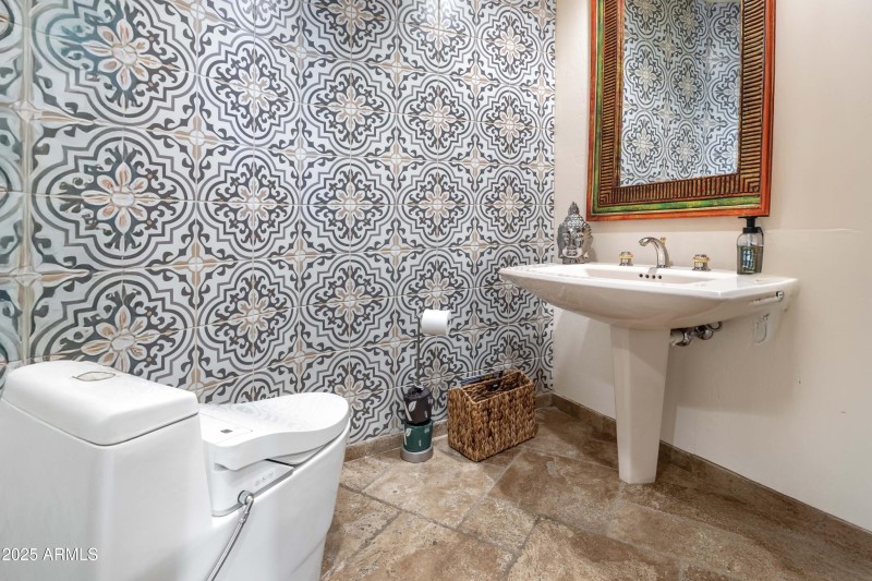 Powder Room