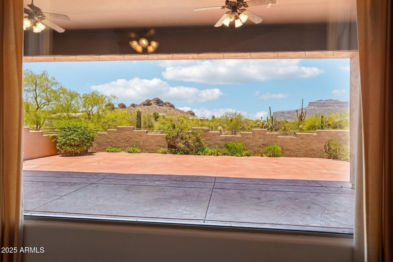 38-web-or-mls-E Cordova St-1006-038