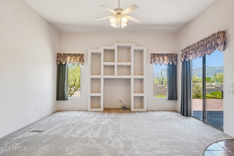 43-web-or-mls-E Cordova St-1006-043