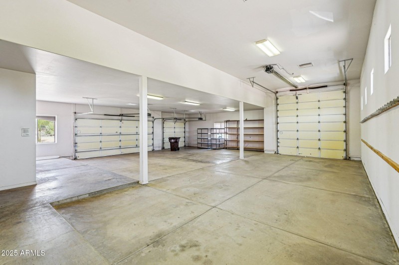 53-web-or-mls-E Cordova St-1006-053