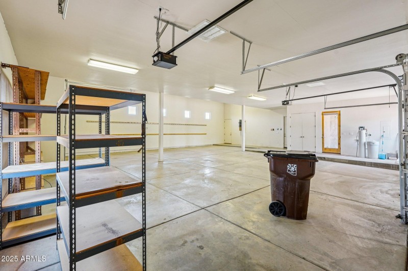 55-web-or-mls-E Cordova St-1006-055