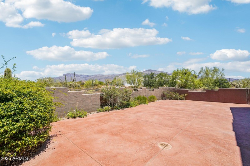 59-web-or-mls-E Cordova St-1006-059