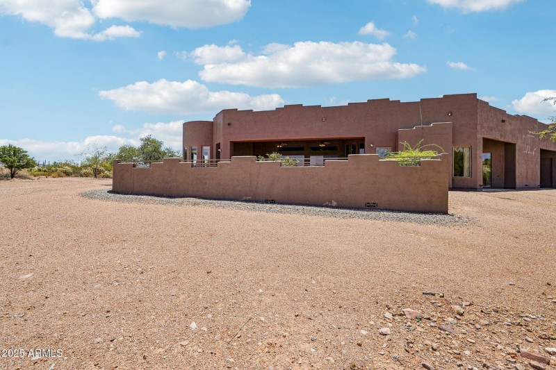 63-web-or-mls-E Cordova St-1006-063