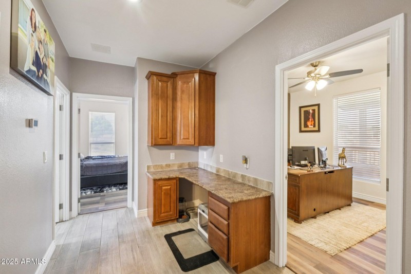 28-web-or-mls-S Recker Rd-1006-028