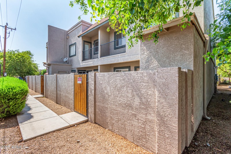 Privacy in back of community