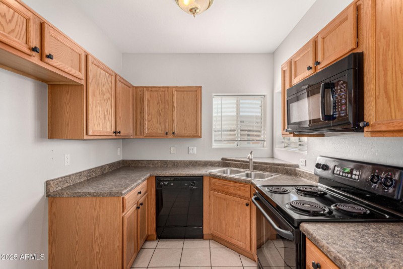 Spacious Kitchen