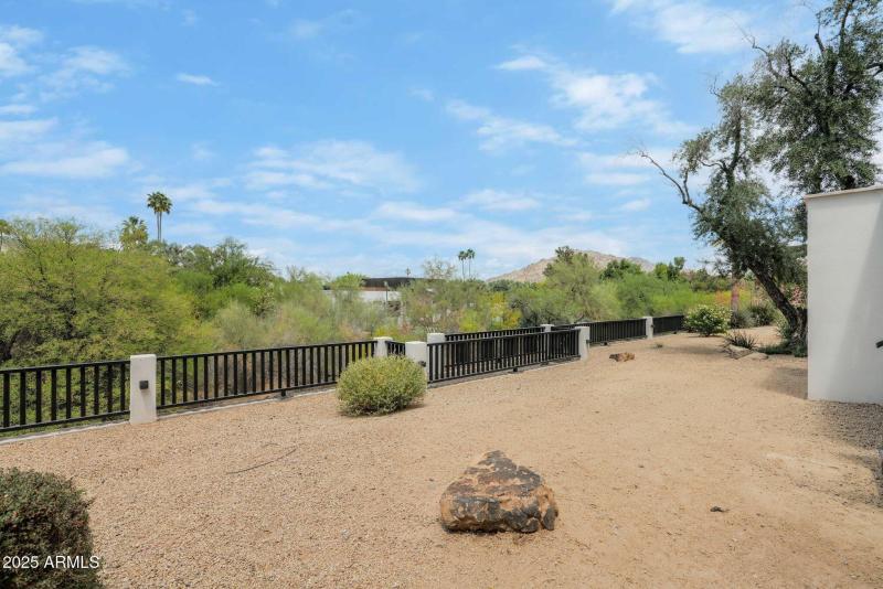 68-web-or-mls-P1200834