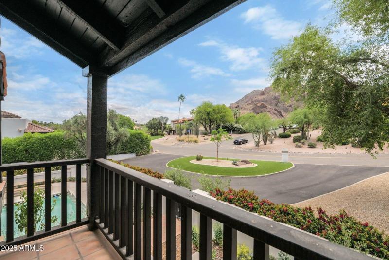 21-web-or-mls-P1200700