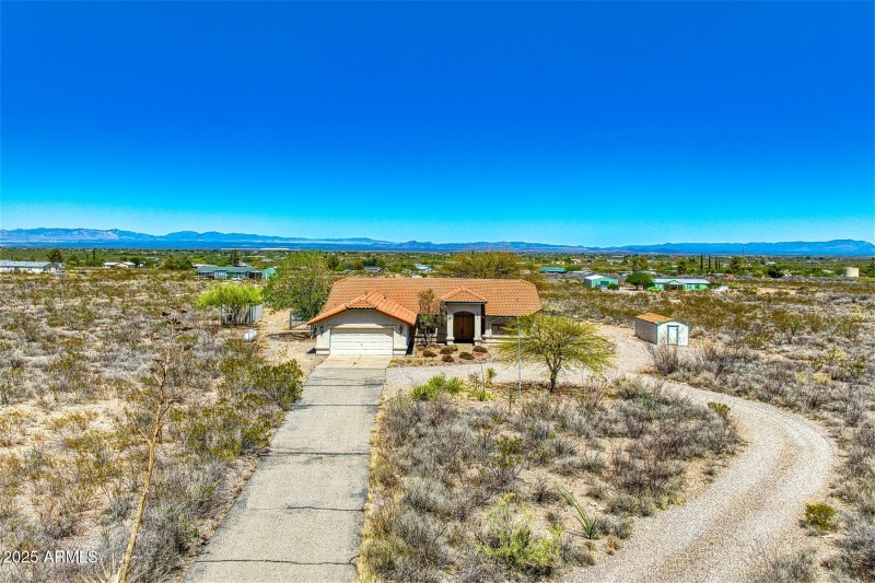 062001-2290 North Ranch Trail