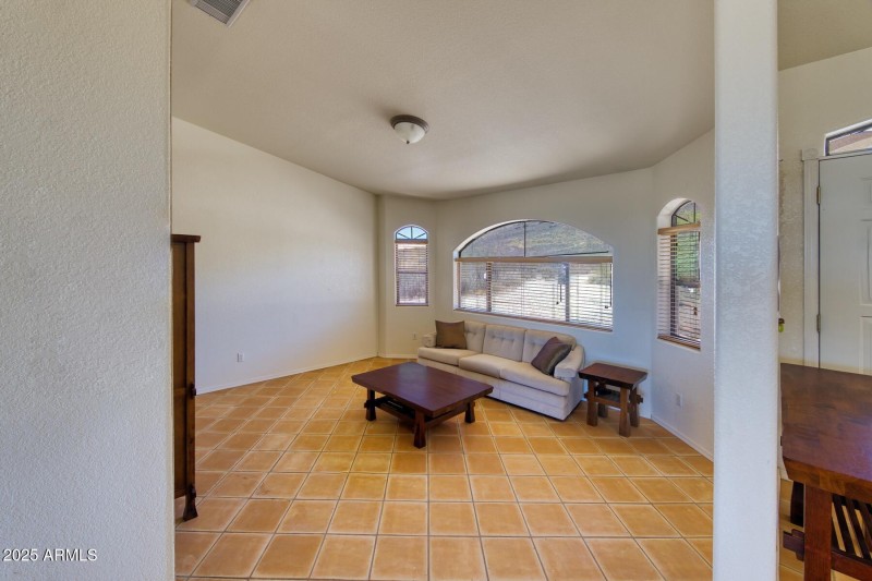 082053-2290 North Ranch Trail