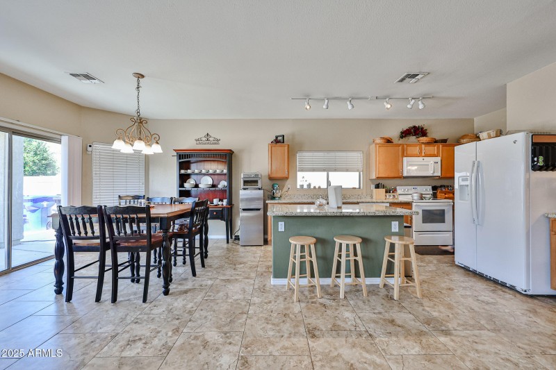 Kitchen I