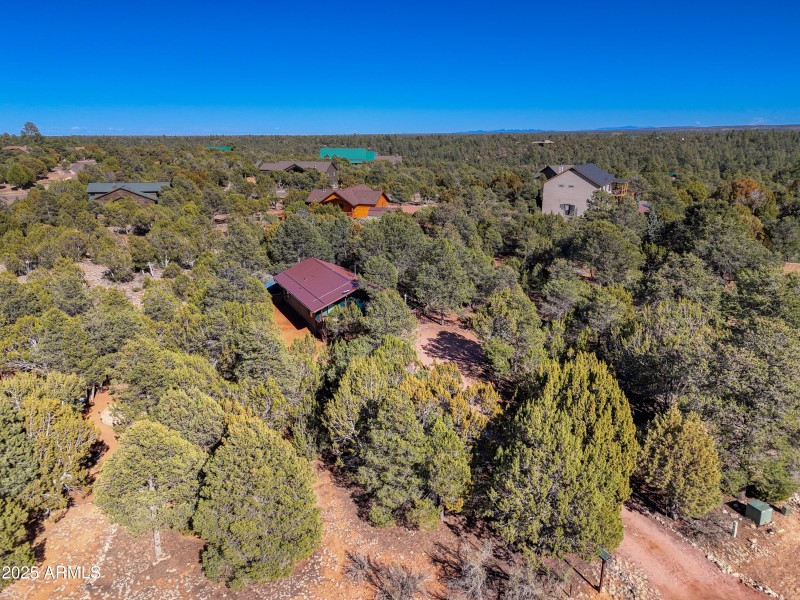 2273 Trail Cir