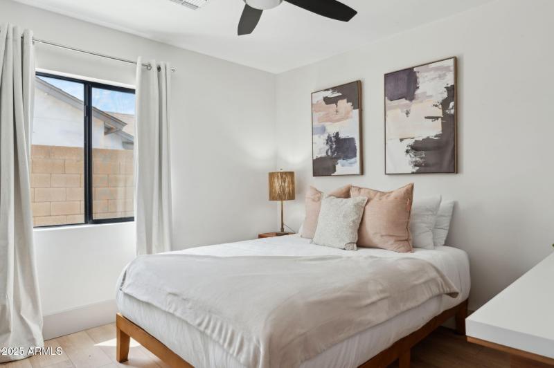 29-web-or-mls-5301-e-tierra-buena-ln