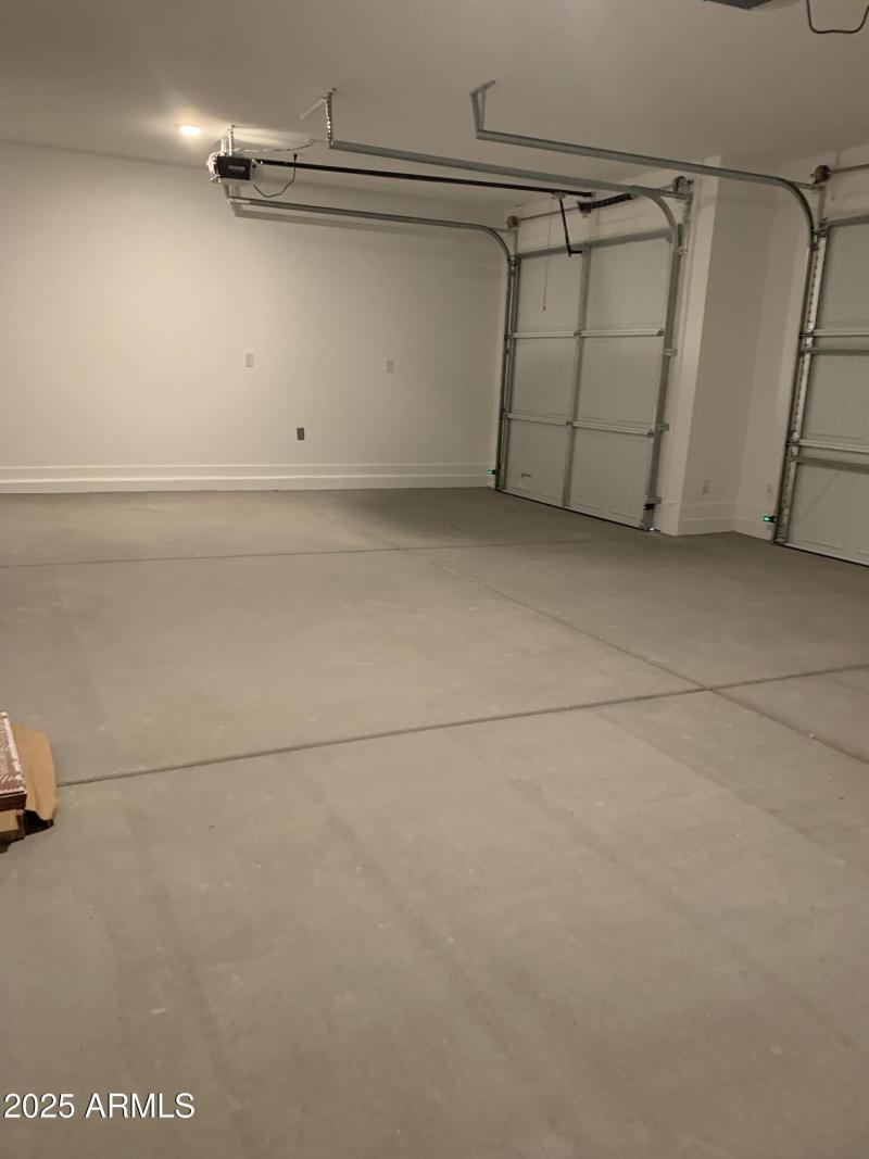 Mar Lot 11 - 3-Car Garage
