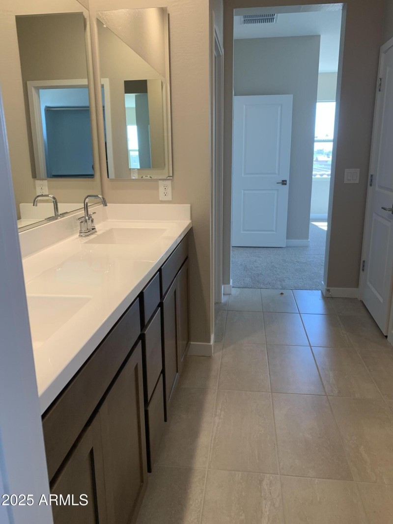 Mar Lot 11 - Primary Vanity