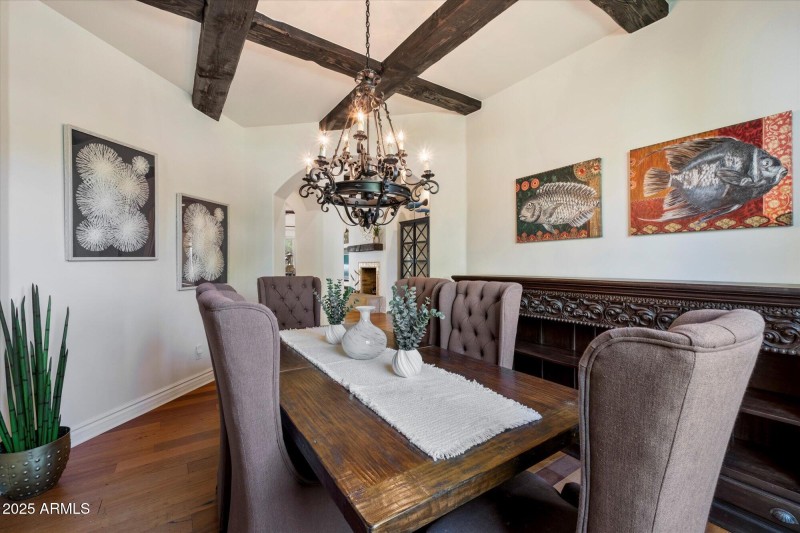 Formal Dining