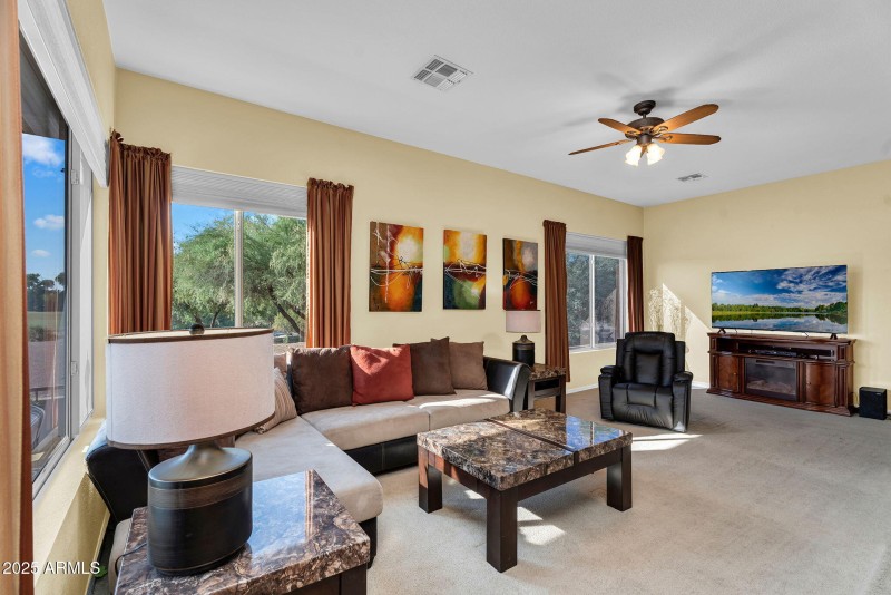 14-web-or-mls-4906 S Verbena-13