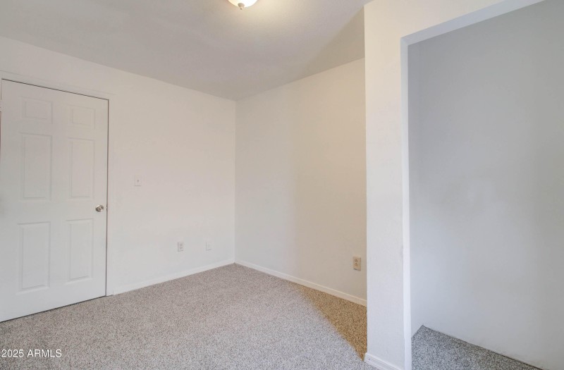 145 E Ash Ave-16