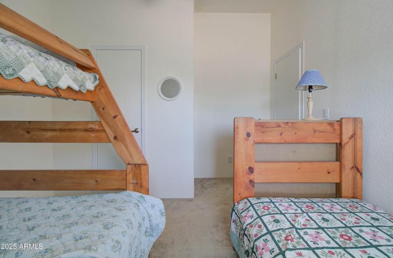 127 S Theodore Ln-35