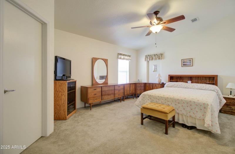 127 S Theodore Ln-37