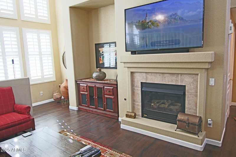 14-Fireplace