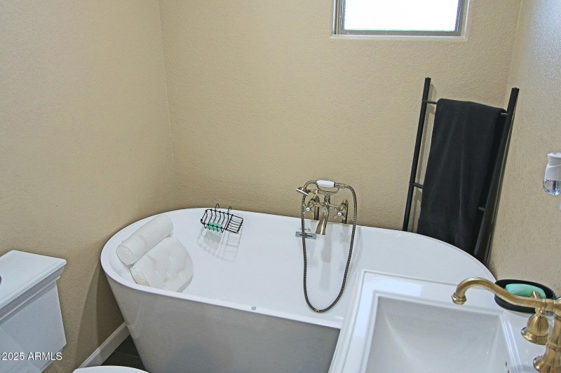 19-Airjet Tub